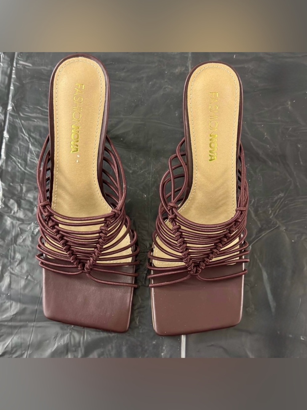 Fashion Nova Strappy Heels (Del Mar) – Chocolate Brown – Size 6.5 – NIB
